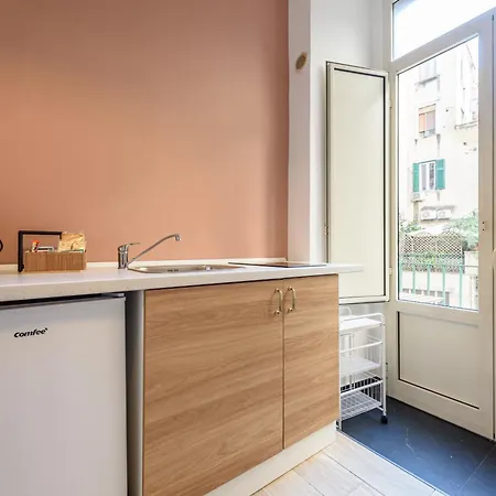 Pensjonat Ecosuite Spaccanapoli Neapol